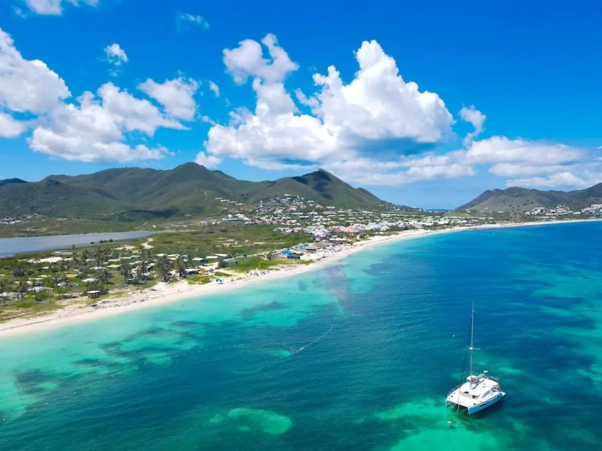 Mahi Mahi Direct Access To Orient Bay Beach 度假居